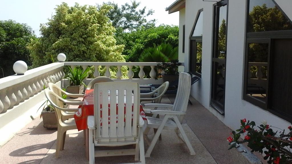 Eden Lodge Cape Coast Exterior photo