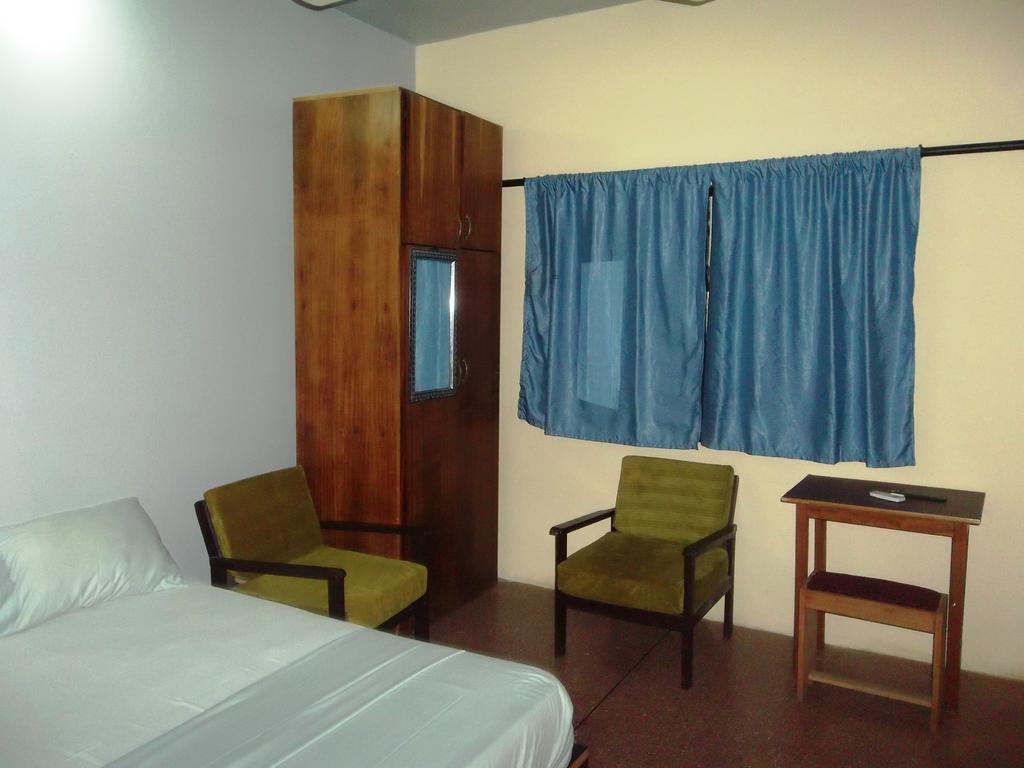 Eden Lodge Cape Coast Exterior photo