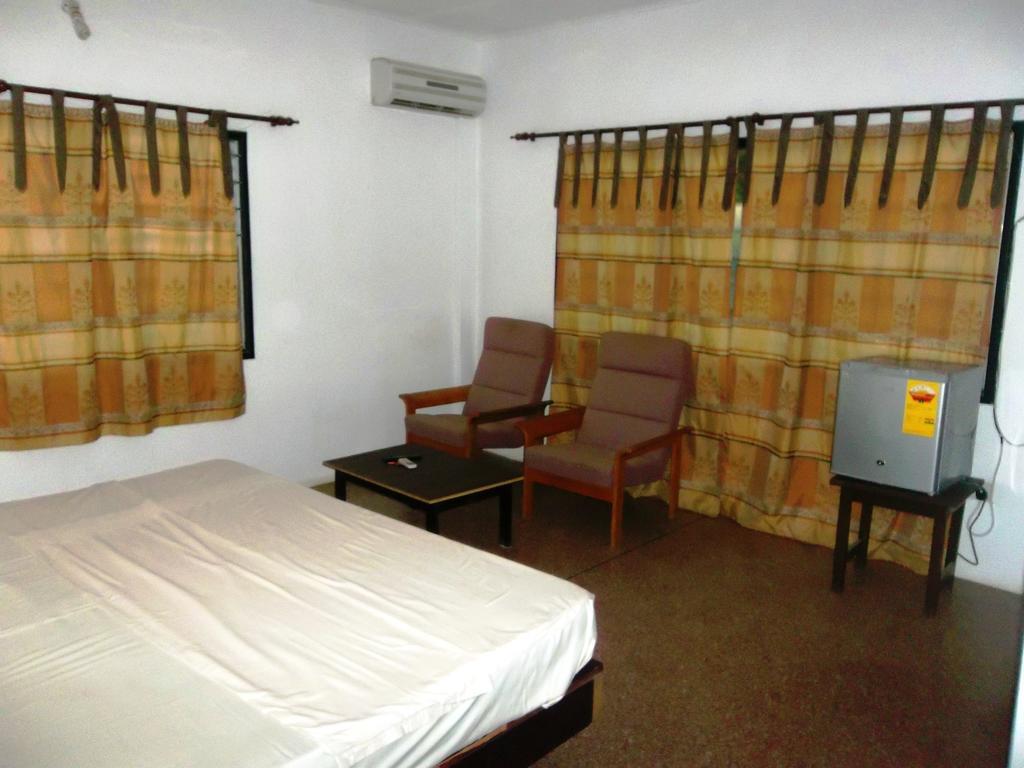 Eden Lodge Cape Coast Exterior photo