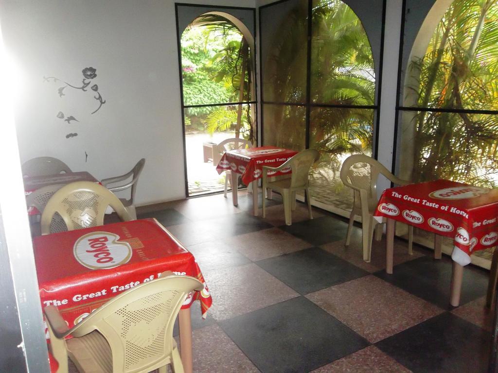 Eden Lodge Cape Coast Exterior photo