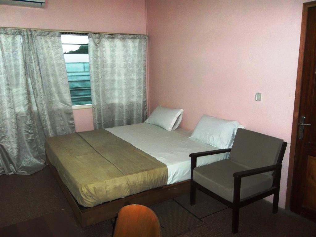 Eden Lodge Cape Coast Exterior photo