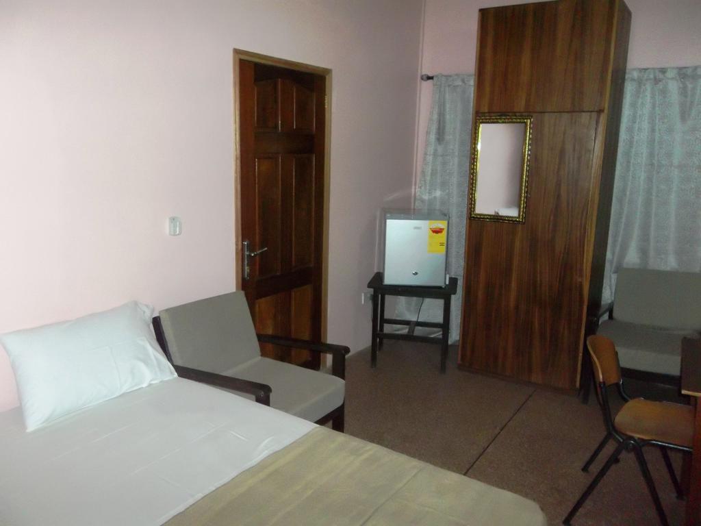 Eden Lodge Cape Coast Exterior photo